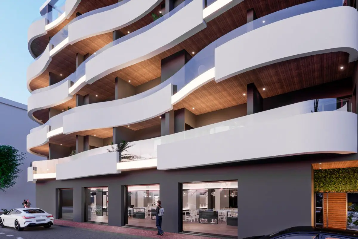 Apartment Of 85 M² In Torrevieja, Spain