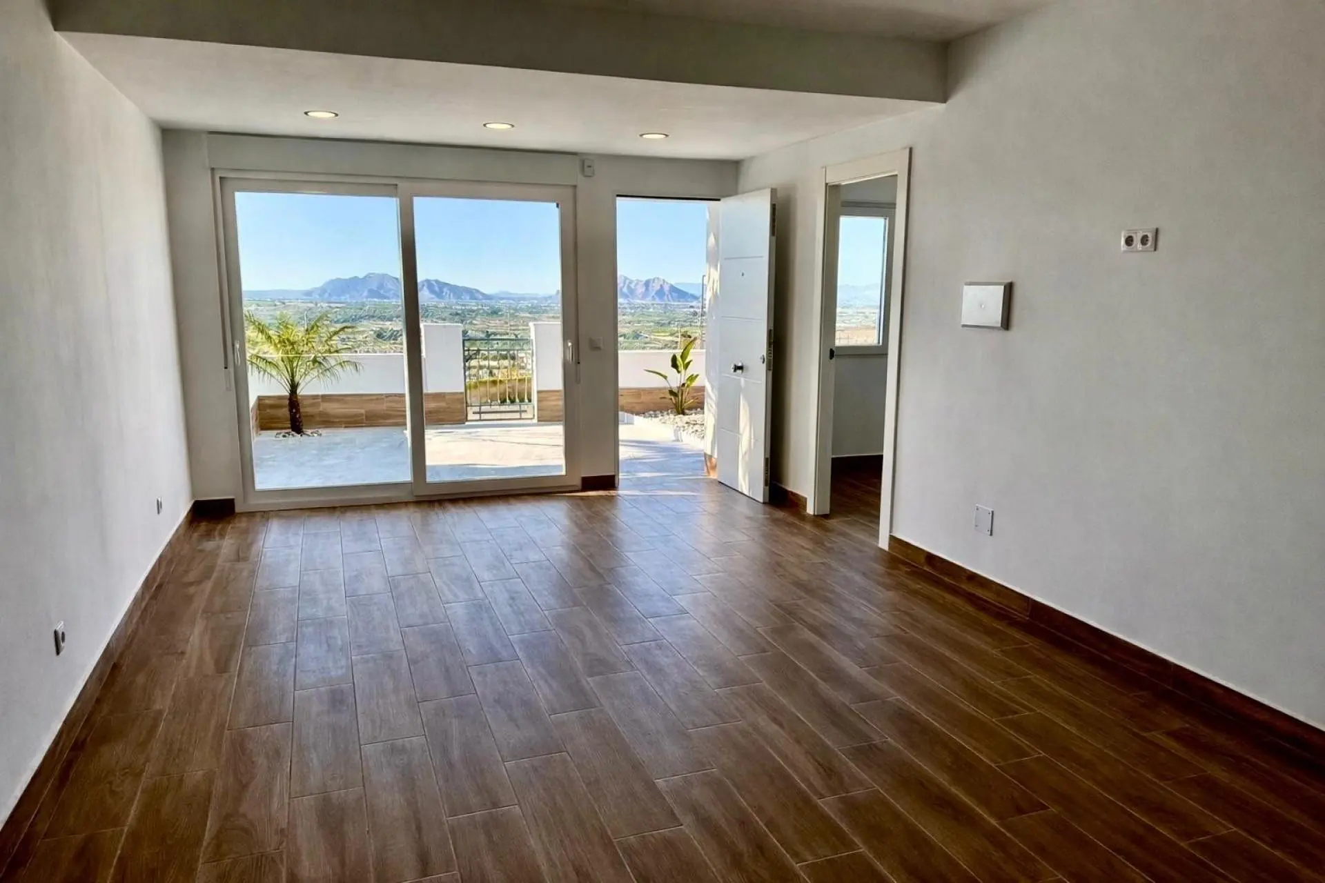 Terraced House Of 80 M² With Garden In Rojales