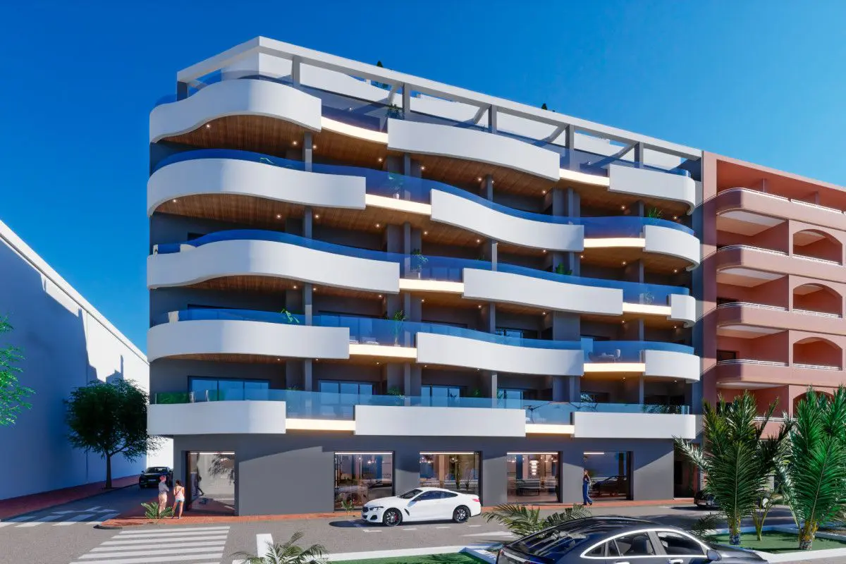 Apartment Of 85 M² In Torrevieja, Spain