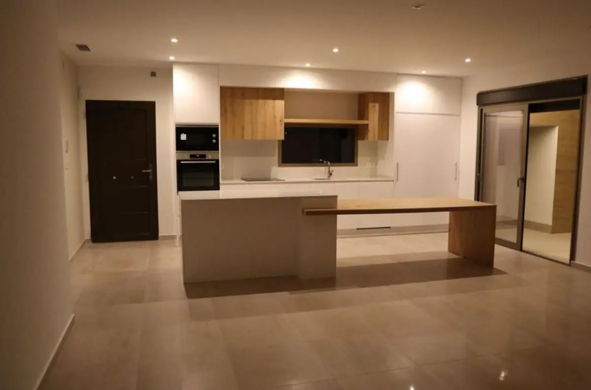 Villa Of 138 M² With Features In Aspe Pedanias