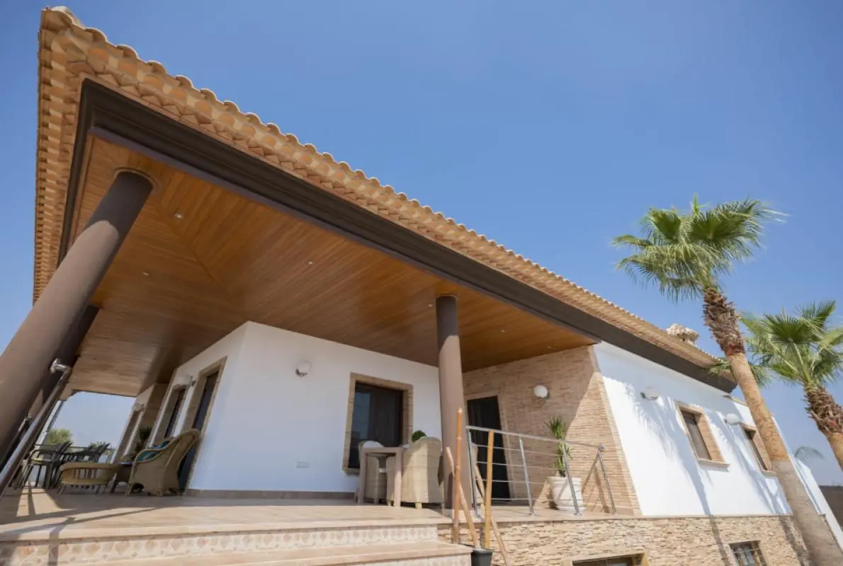 Villa Of 190 M² In Avileses, Spain