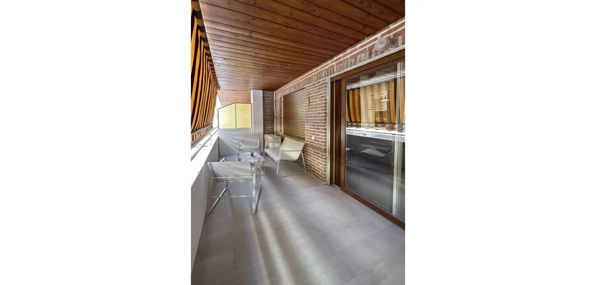 Apartment Of 91 M² With Sea View In Torrevieja, Spain