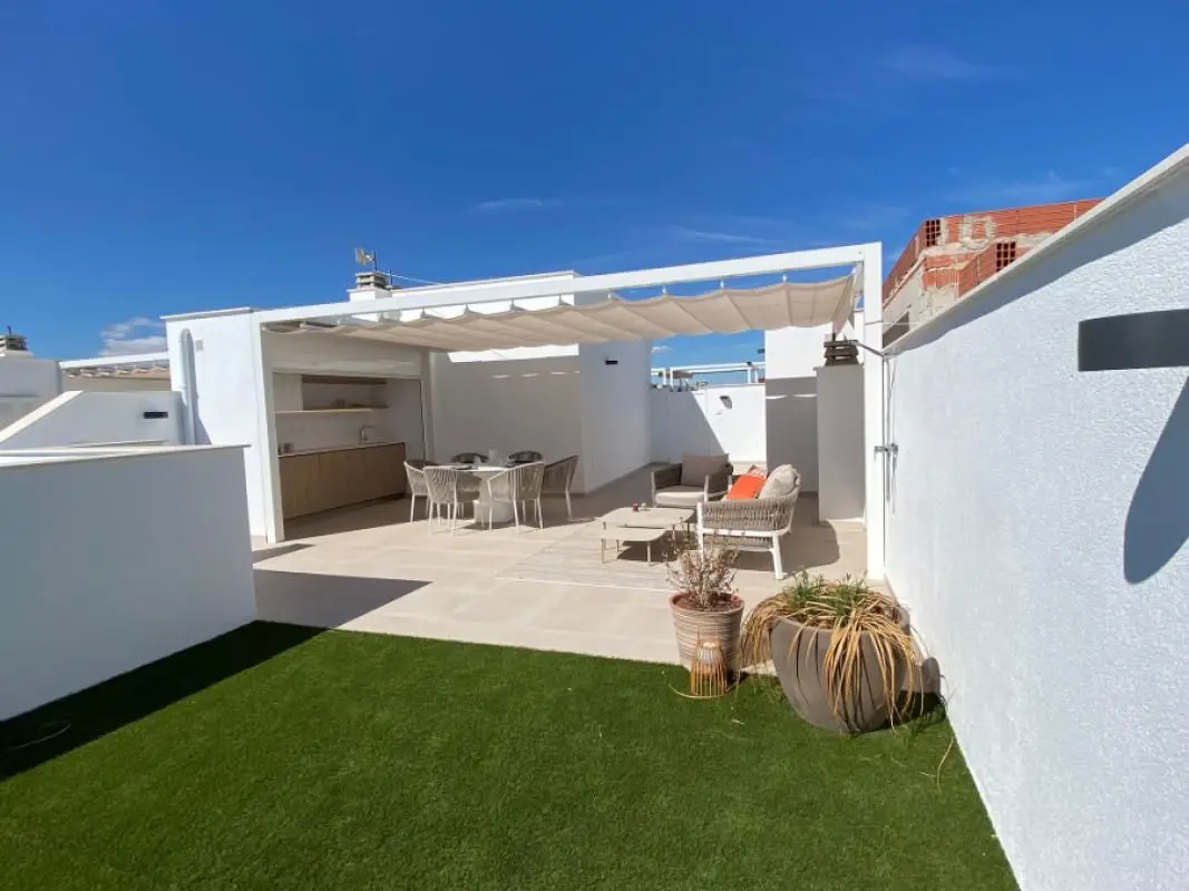 Apartment Of 164 M² In Pilar De La Horadada, Spain