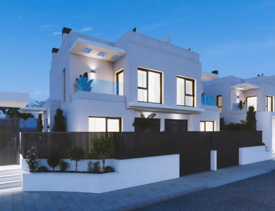 Terraced House Of 120 M² With A Patio In Los Alcázares, Spain