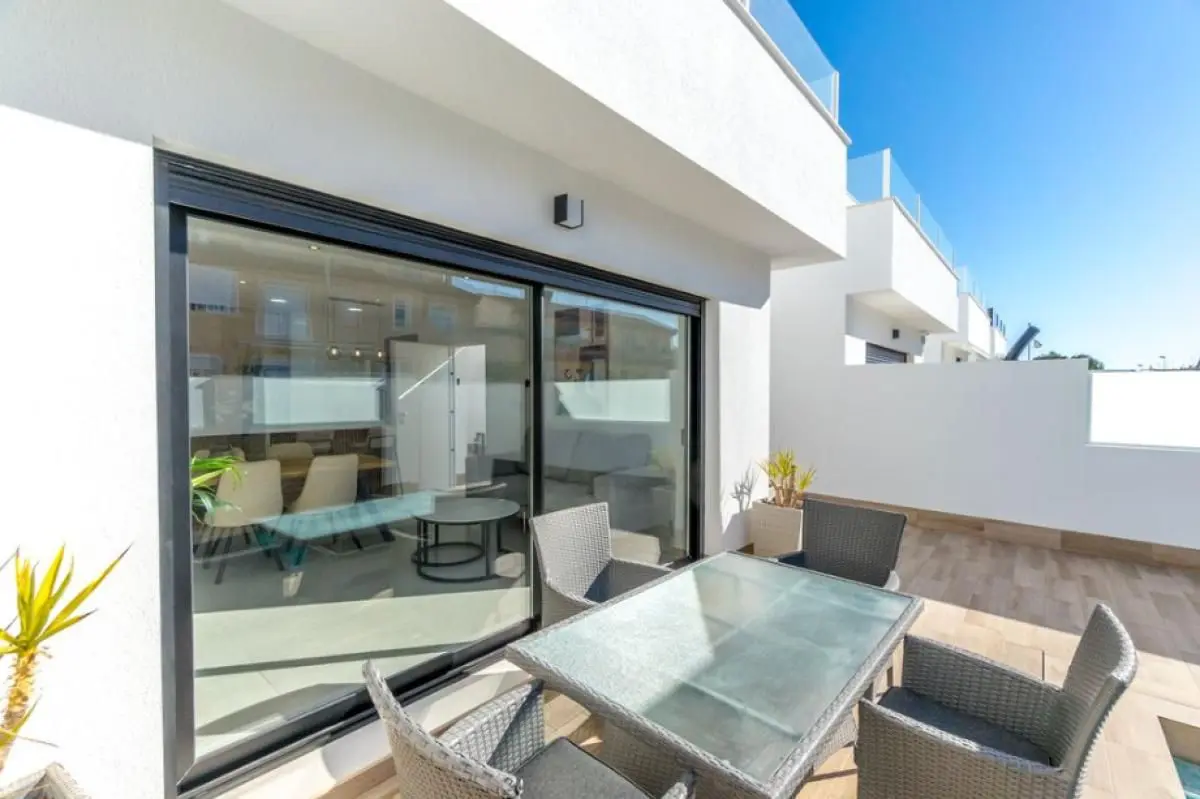 Villa Of 133 M² In Pilar De La Horadada