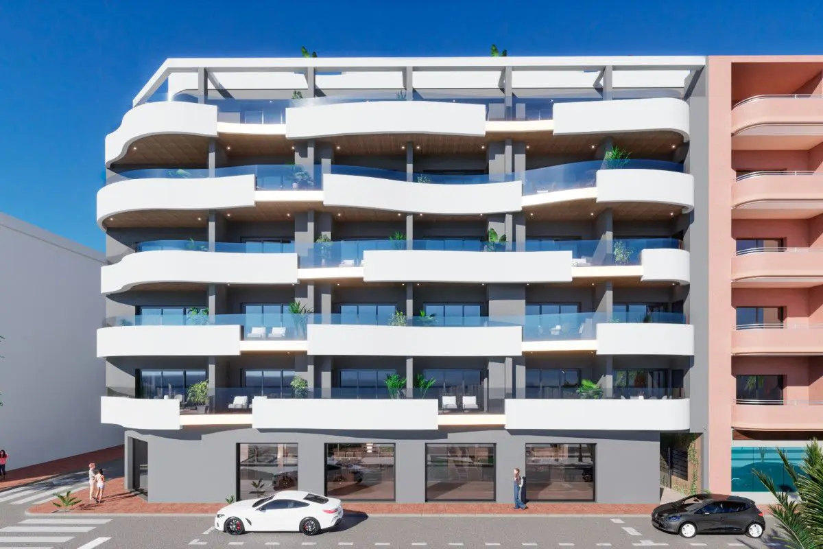 Apartment Of 85 M² In Torrevieja, Spain