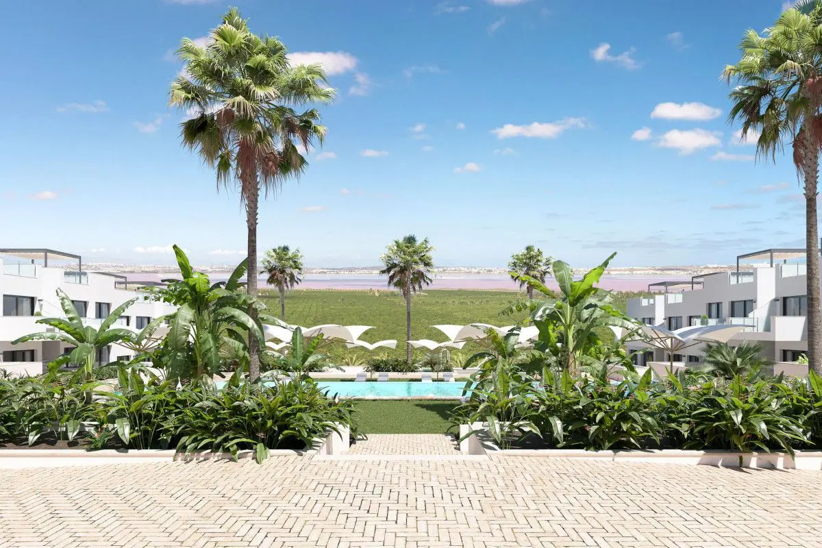 Bungalow Of 160 M² In Torrevieja, Spain