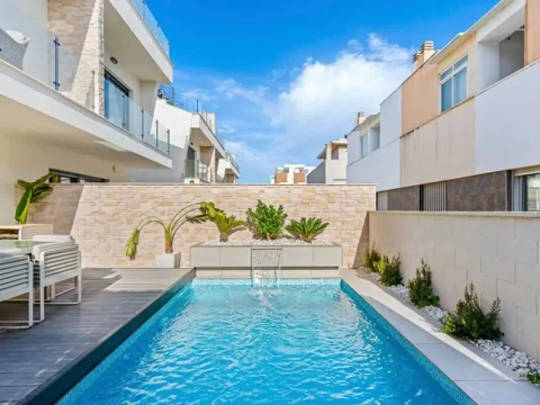 Terraced House Of 172 M² In Guardamar Del Segura, Spain