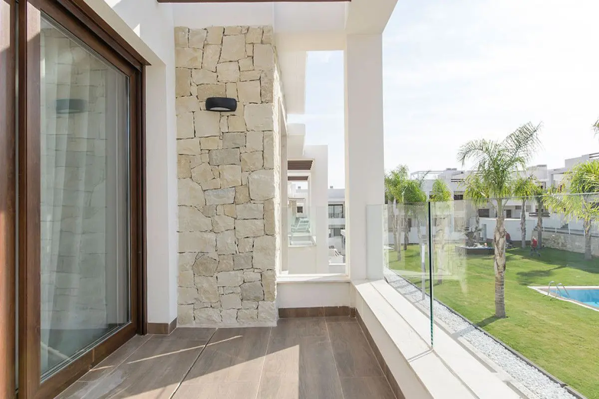 Bungalow Of 103 M² In Torrevieja, Spain