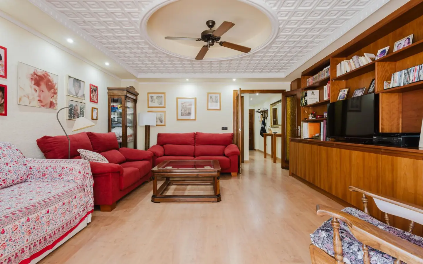 3-bedroom Apartment In Torrevieja, Spain (100 M²)