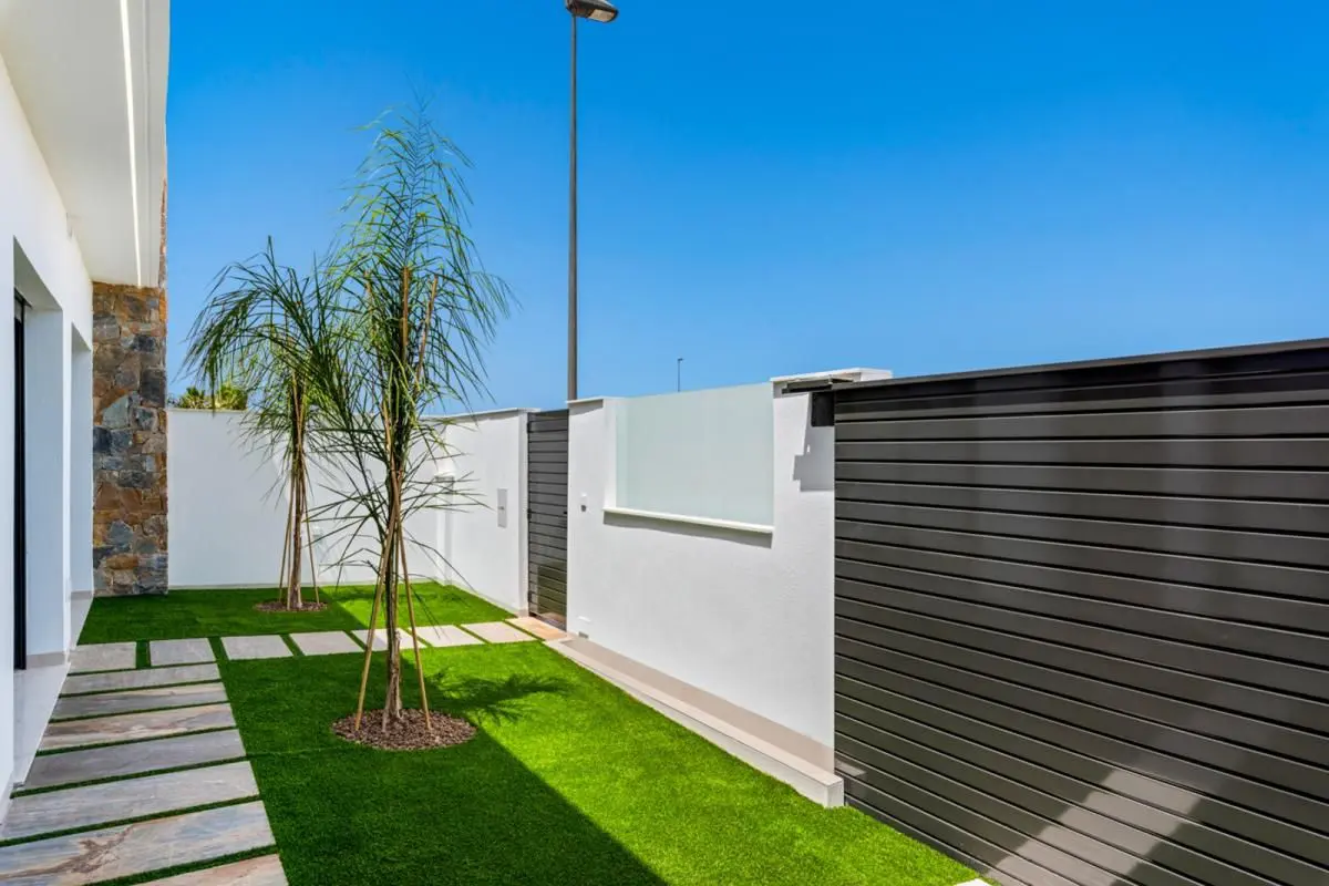 Villa Of 106 M² In Los Alcázares, Spain