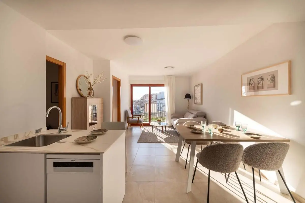 Apartment Of 52 M² In Avileses, Spain