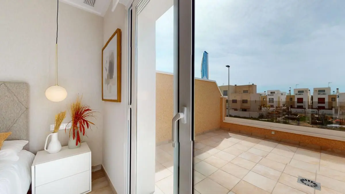 Apartment Of 125 M² In Pilar De La Horadada, Spain