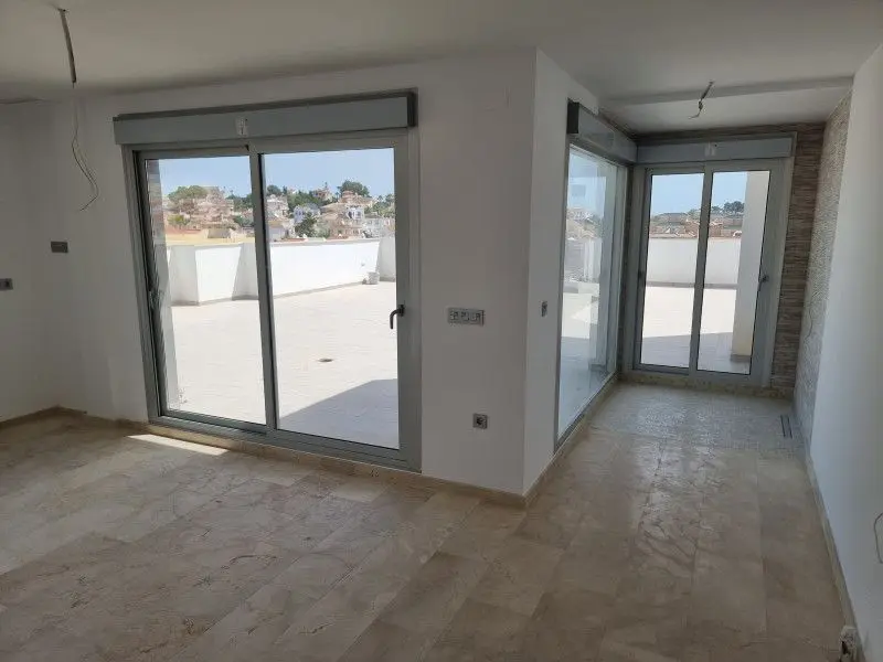 Apartment Of 65 M² In Orihuela Costa, Spain