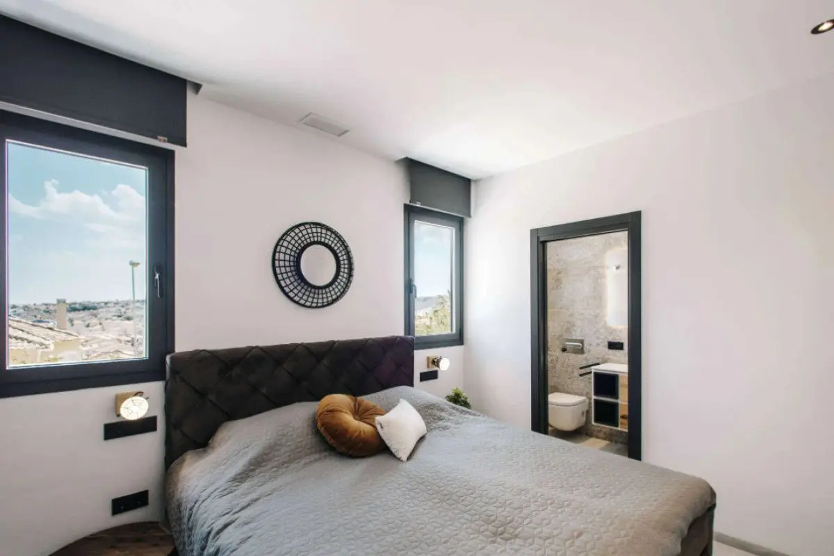 Bungalow Of 80 M² In Rojales, Spain