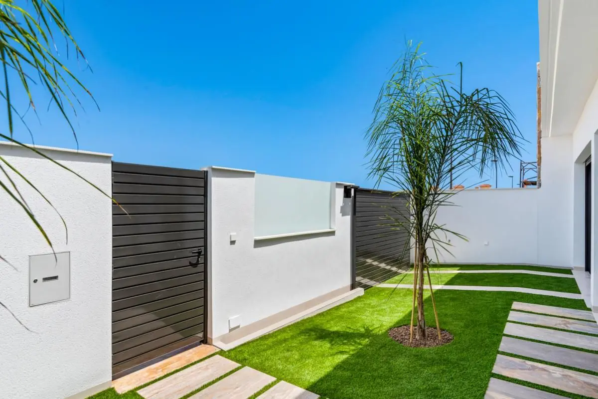 Villa Of 106 M² In Los Alcázares, Spain