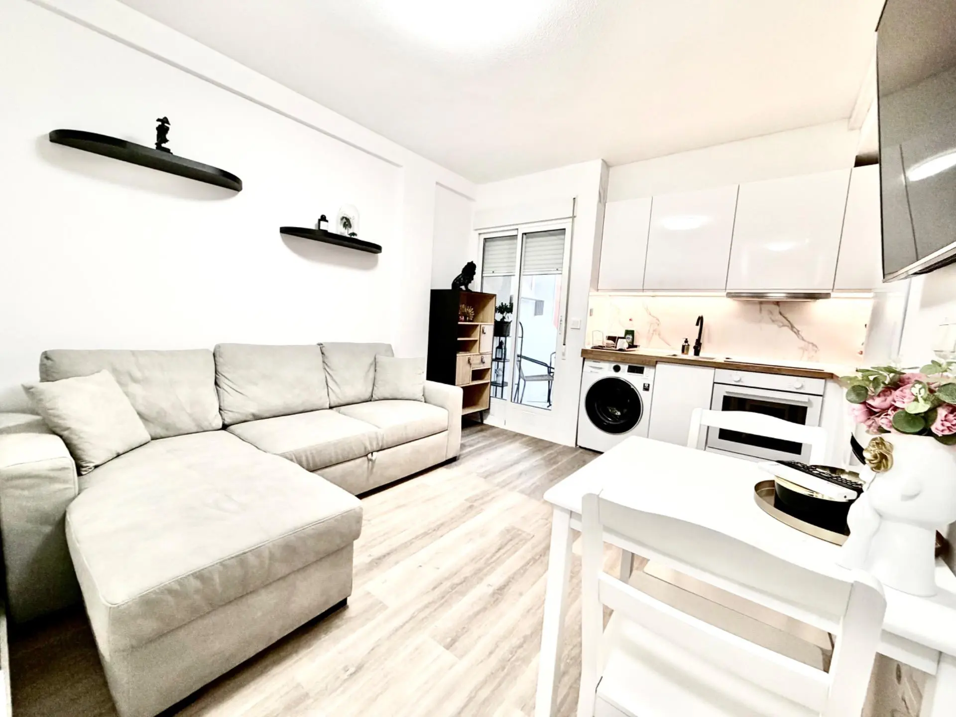 Apartment 40 M² In Torrevieja, Spain – Mediter Real Estate
