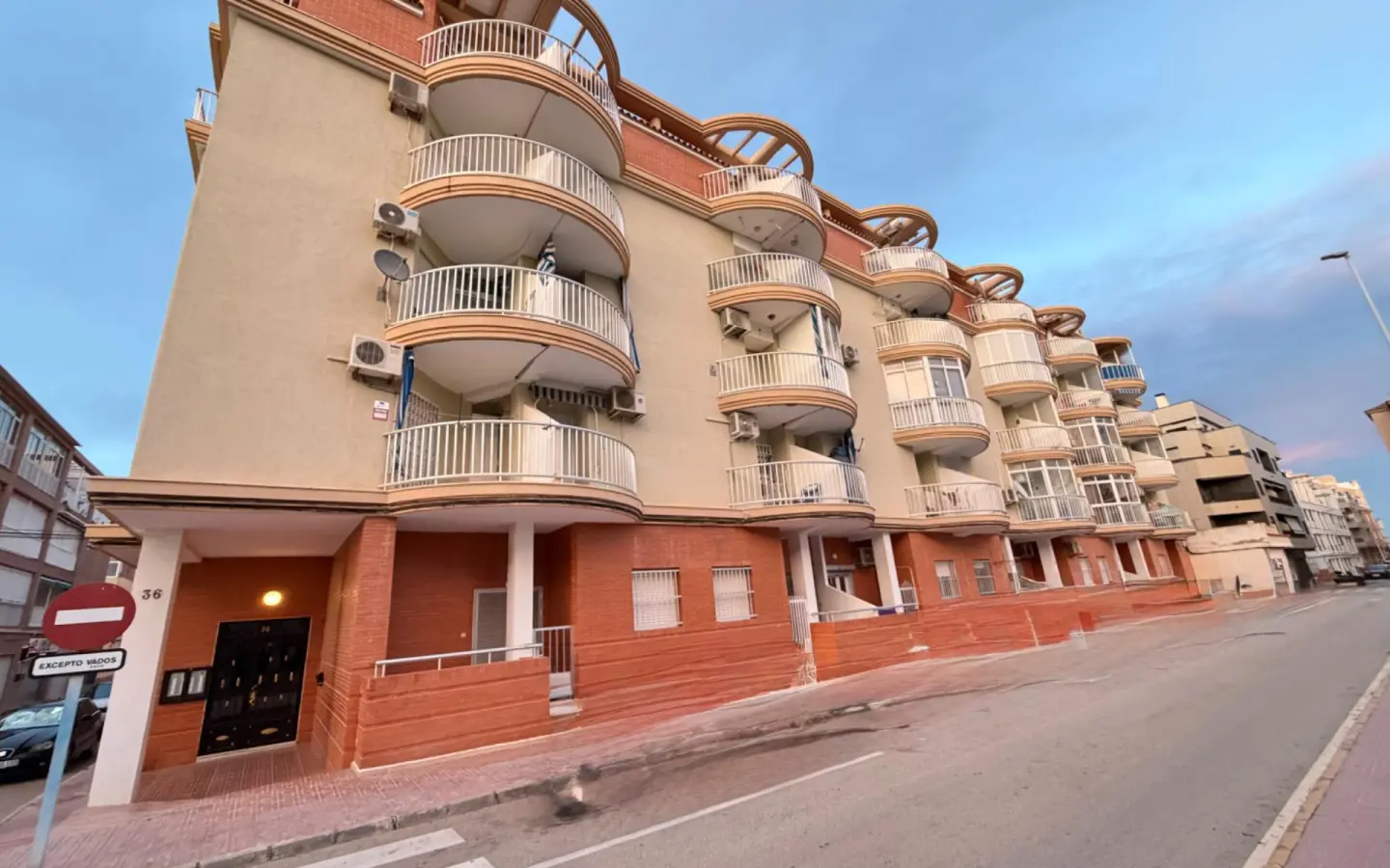 1-bedroom Apartment In Torrevieja, Spain (40 M²)