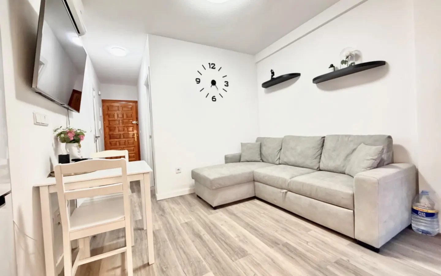 1-bedroom Apartment In Torrevieja, Spain (40 M²)