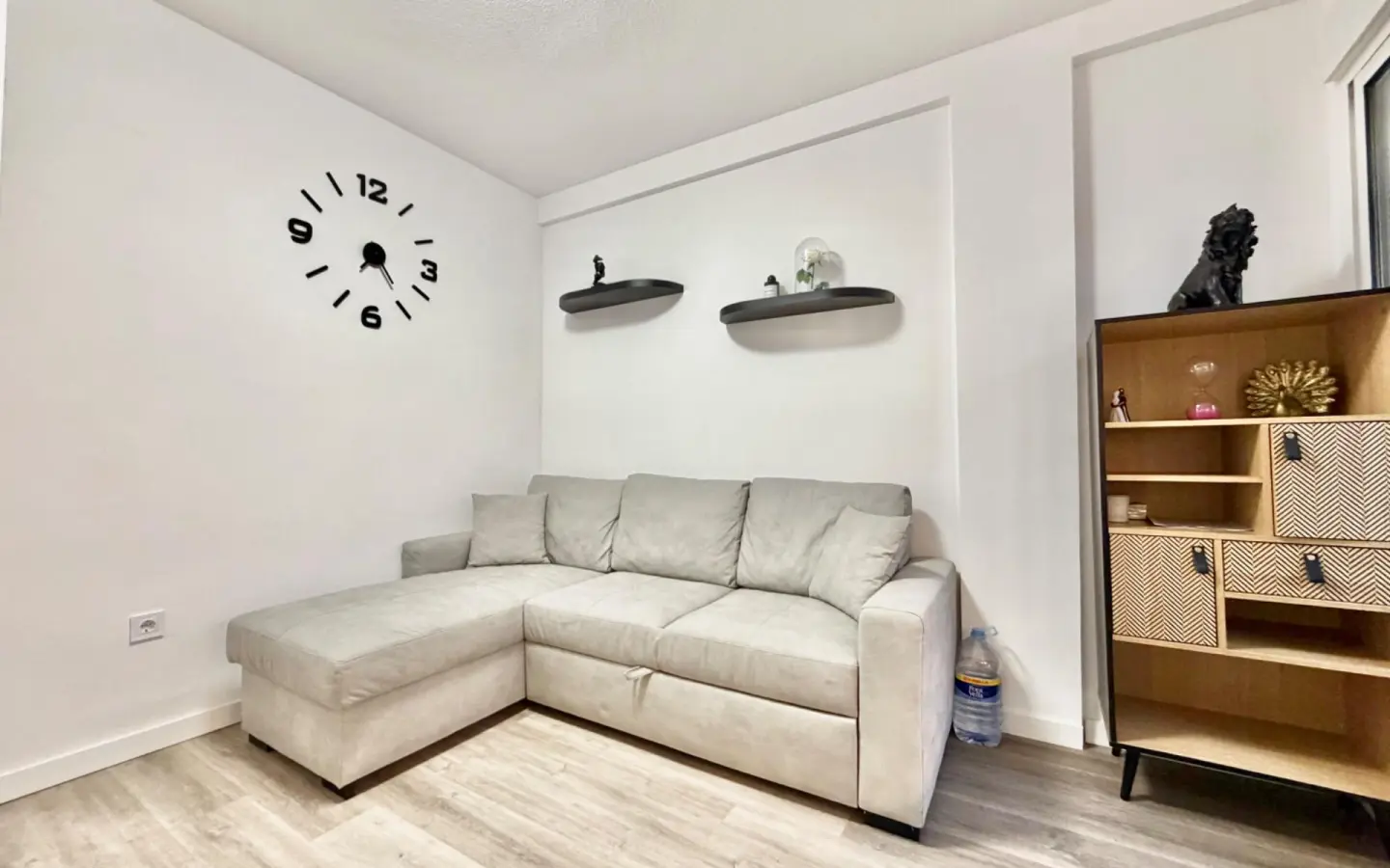 1-bedroom Apartment In Torrevieja, Spain (40 M²)