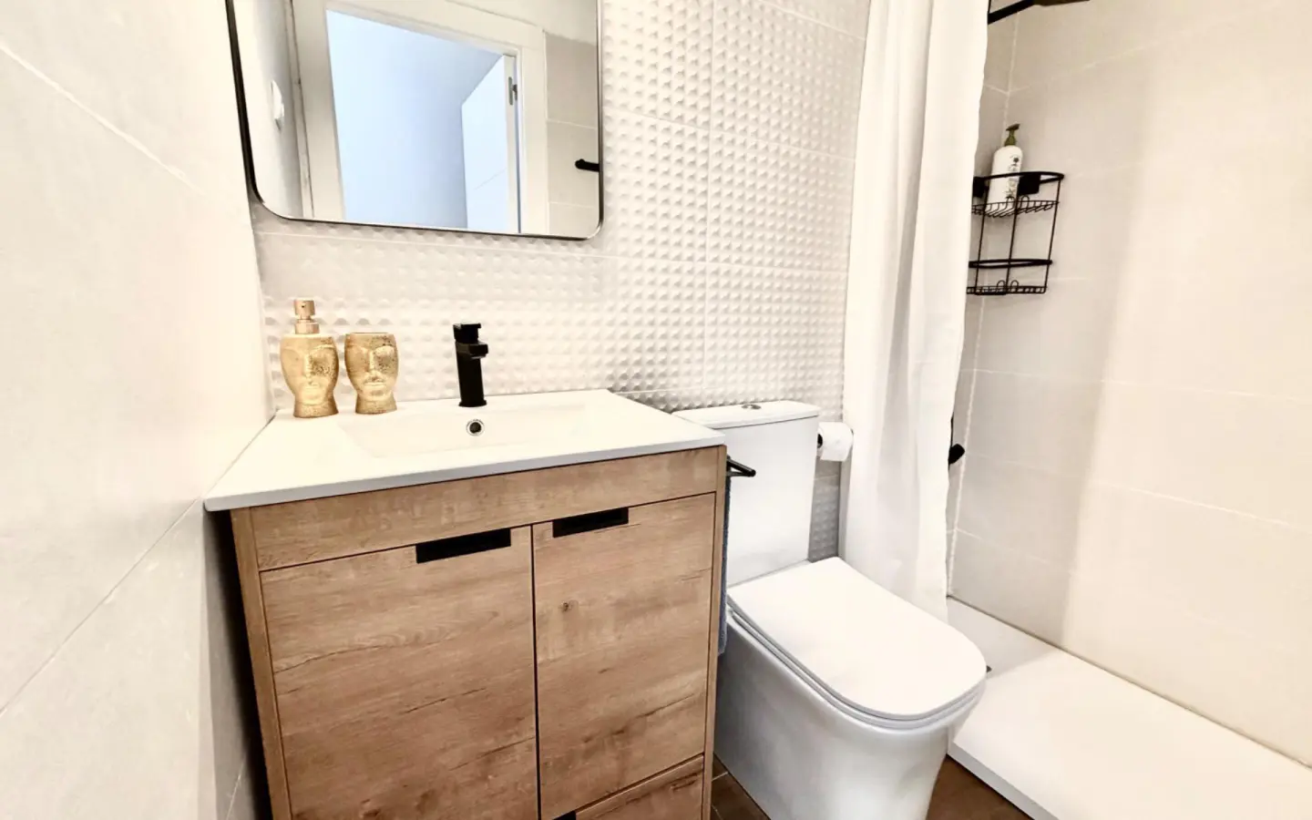 1-bedroom Apartment In Torrevieja, Spain (40 M²)