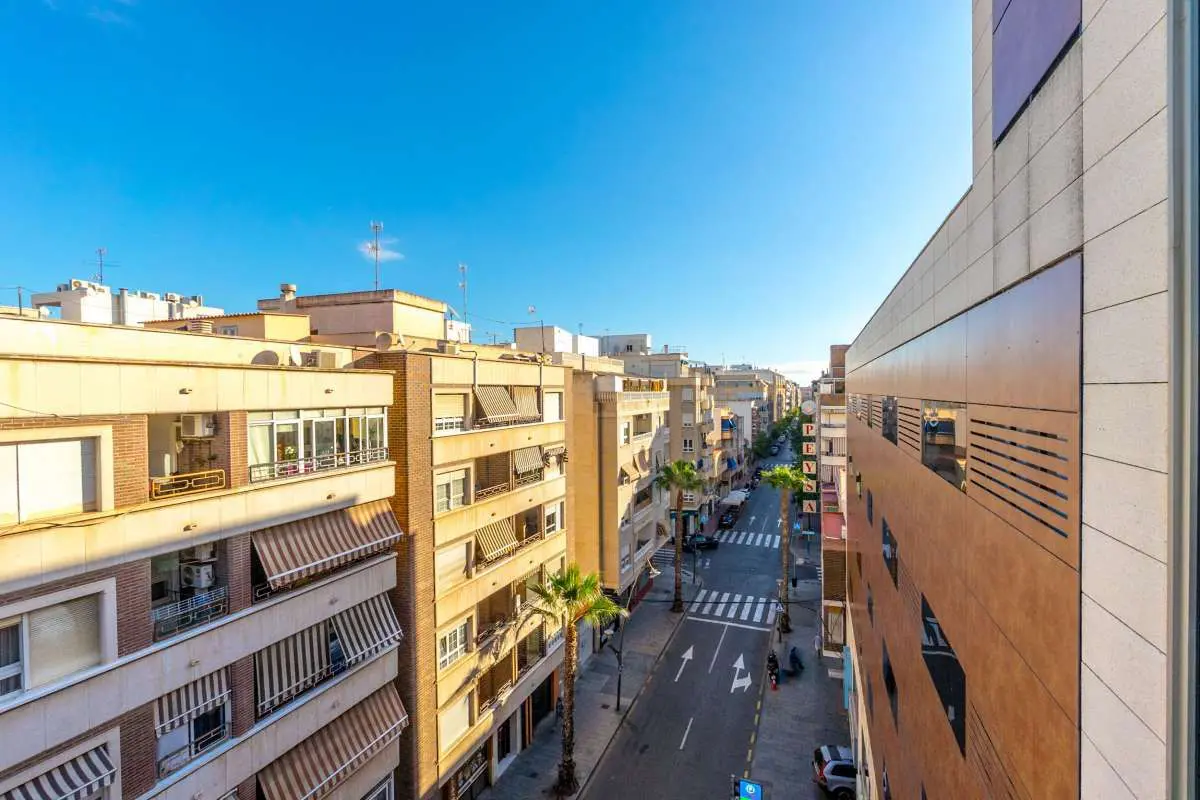 Apartment Of 74 M² In Torrevieja, Spain