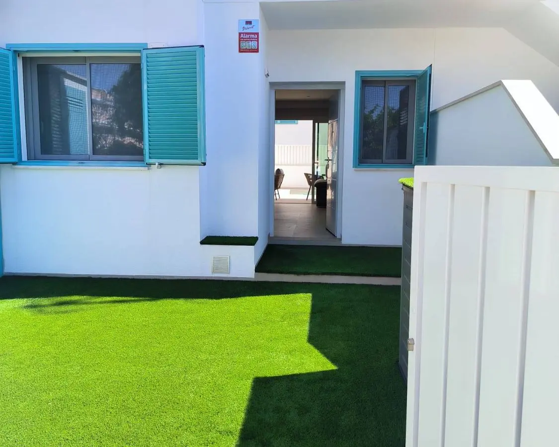 3-bedroom Bungalow In Pilar De La Horadada, Spain (73 M²)