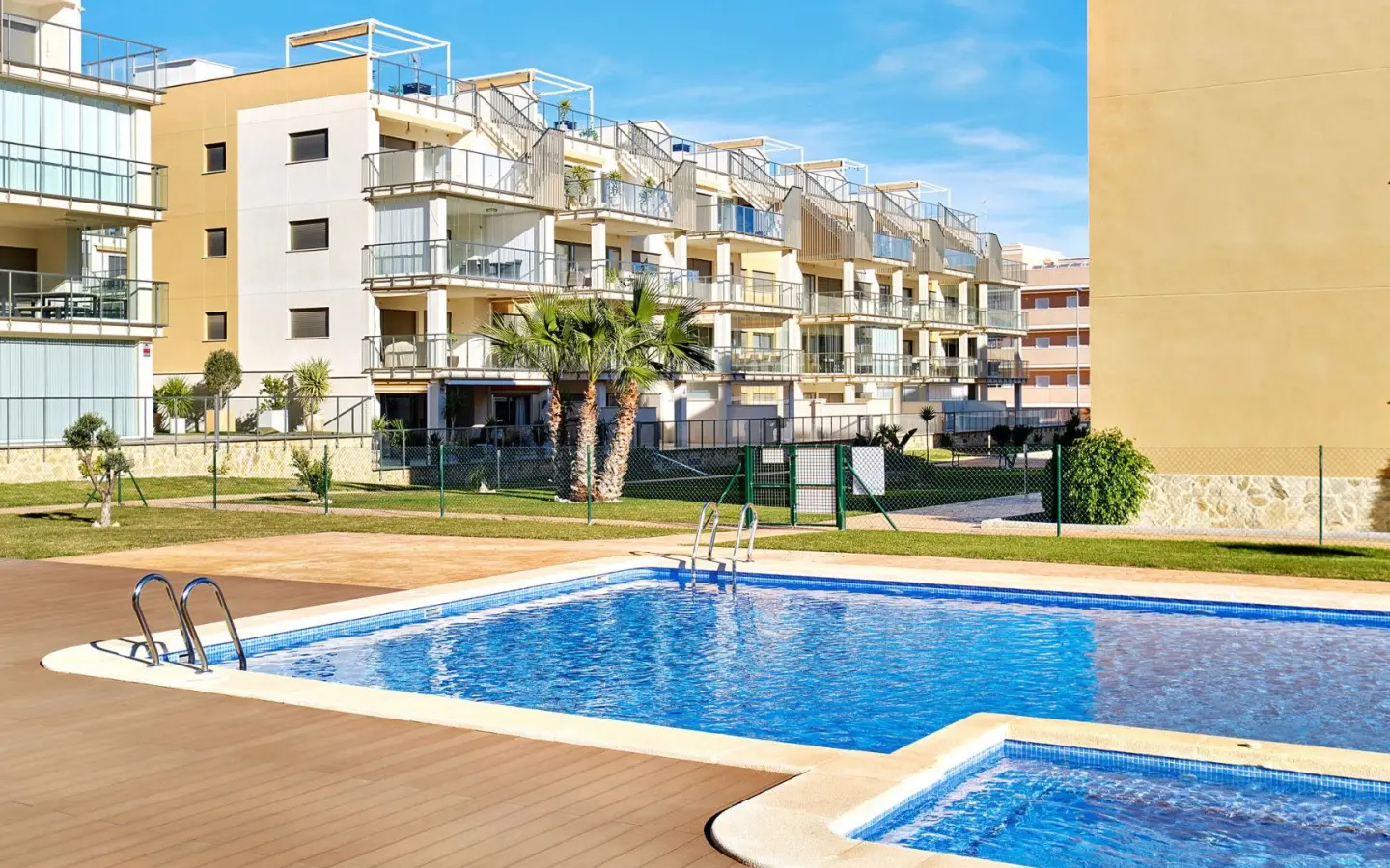 Apartment Of 88 M² With Sea Views In Orihuela Costa