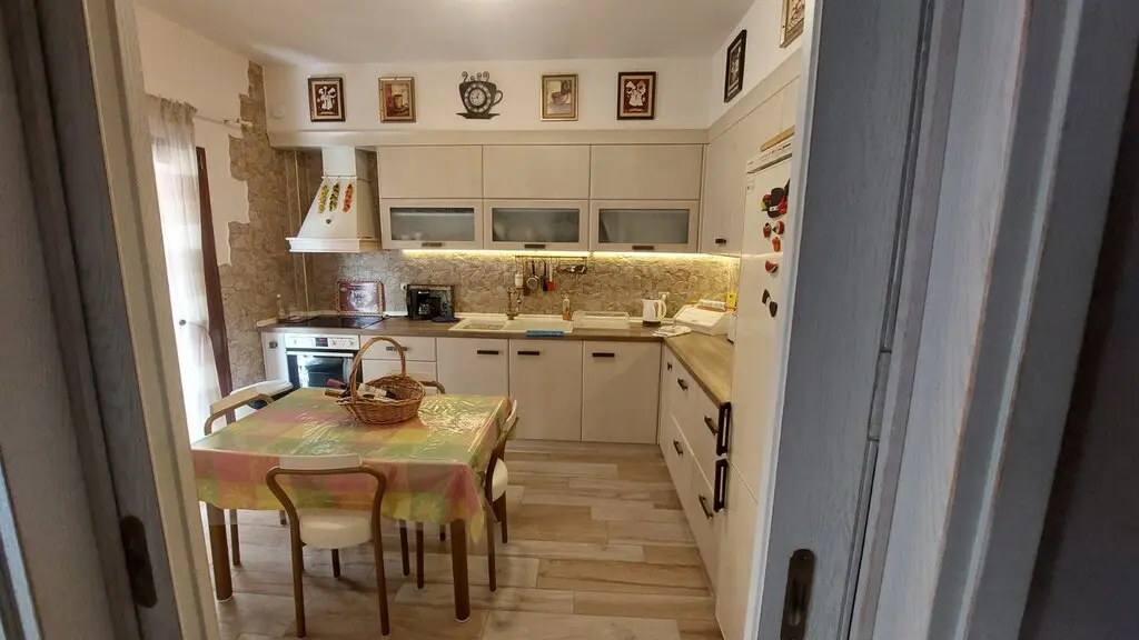 Maisonette Of 184 M² In Olympic Coast