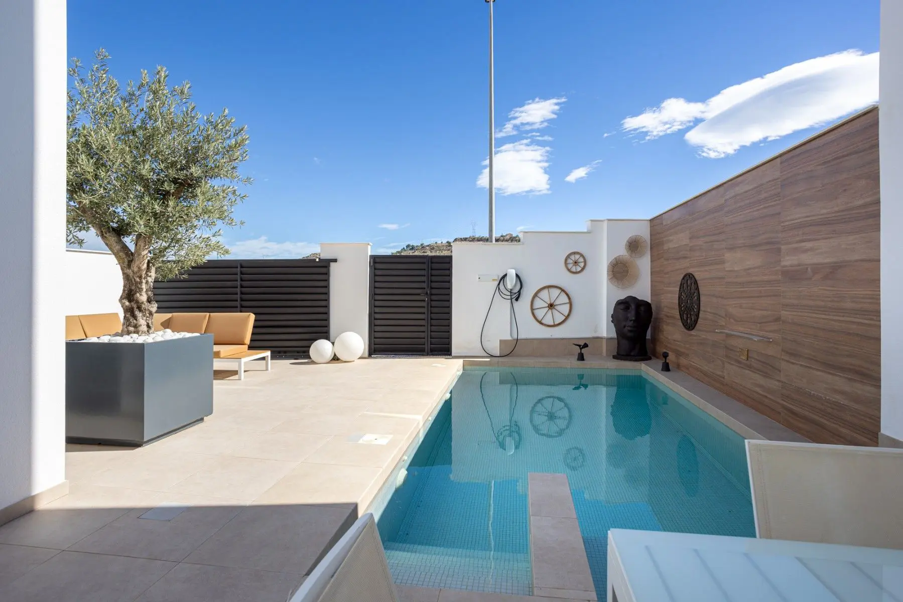 Villa 127 M² In Benijofar, Spain – Mediter Real Estate**title:** 3 Beds Villa In Benijofar, Spanish Suburb