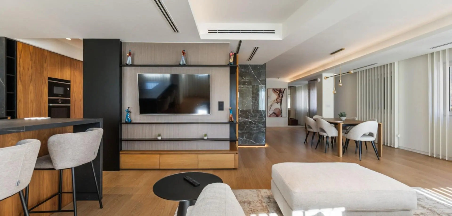 Apartment Of 160 M² In Torrevieja, Spain
