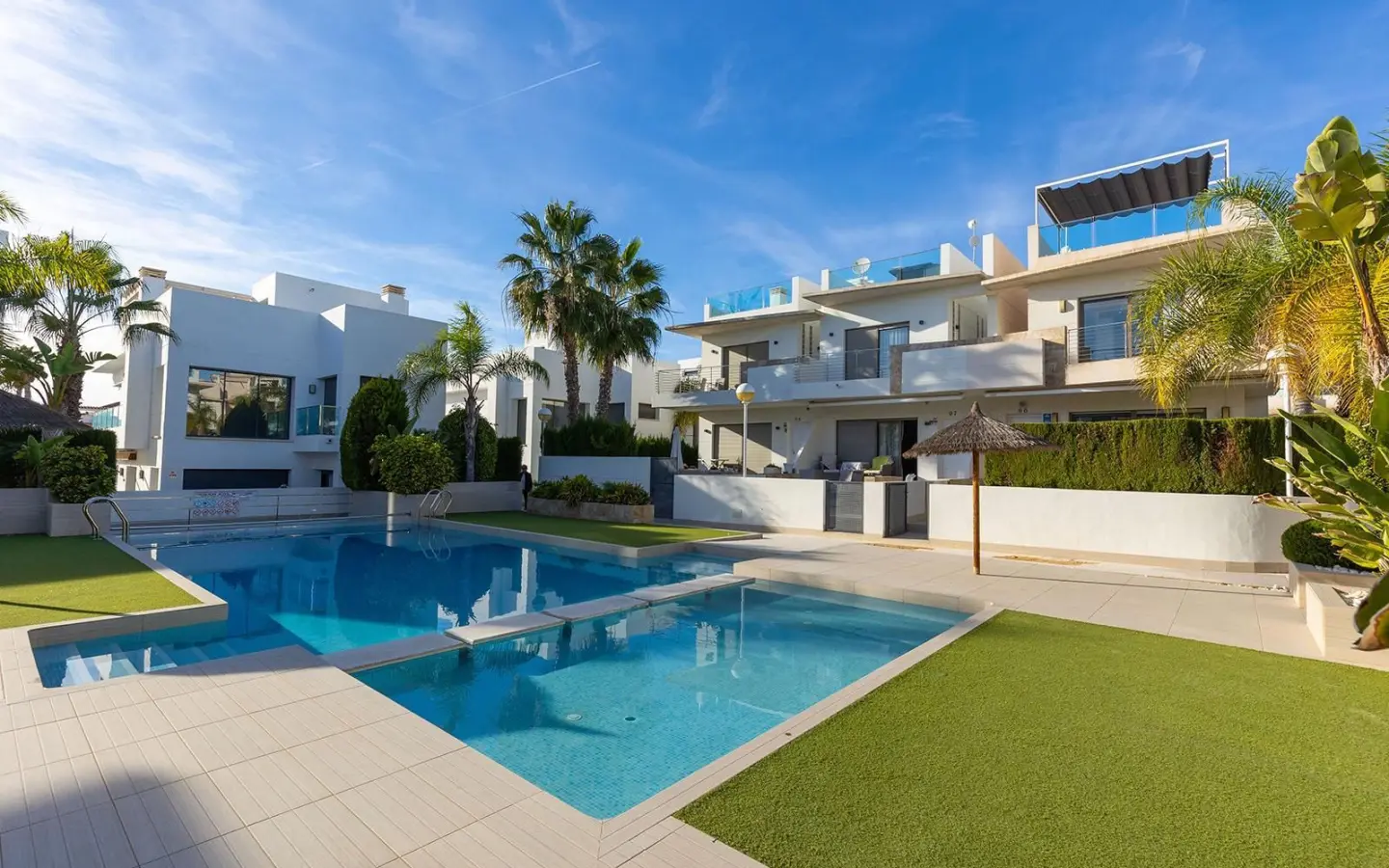 3-bedroom Duplex In Rojales, Spain (124 M²)