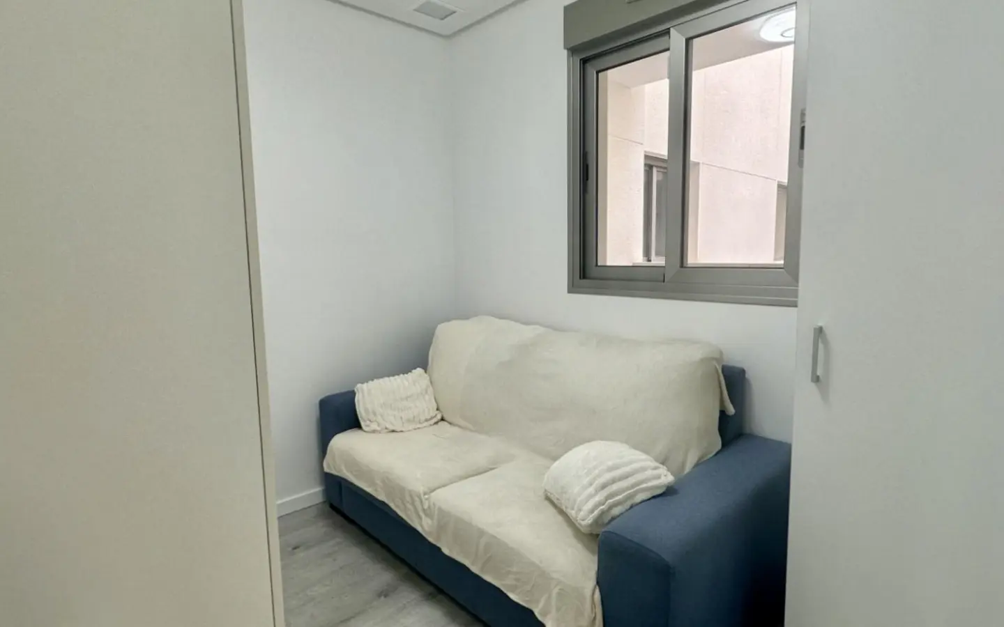 3-bedroom Apartment In Orihuela Costa, Spain (82 M²)