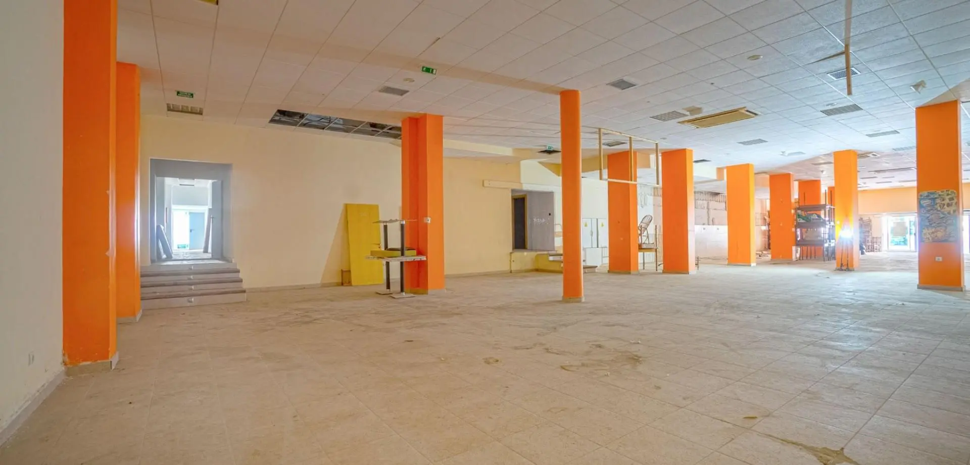 Commercial Unit 722 M² In Torrevieja, Spain – Mediter Real Estate