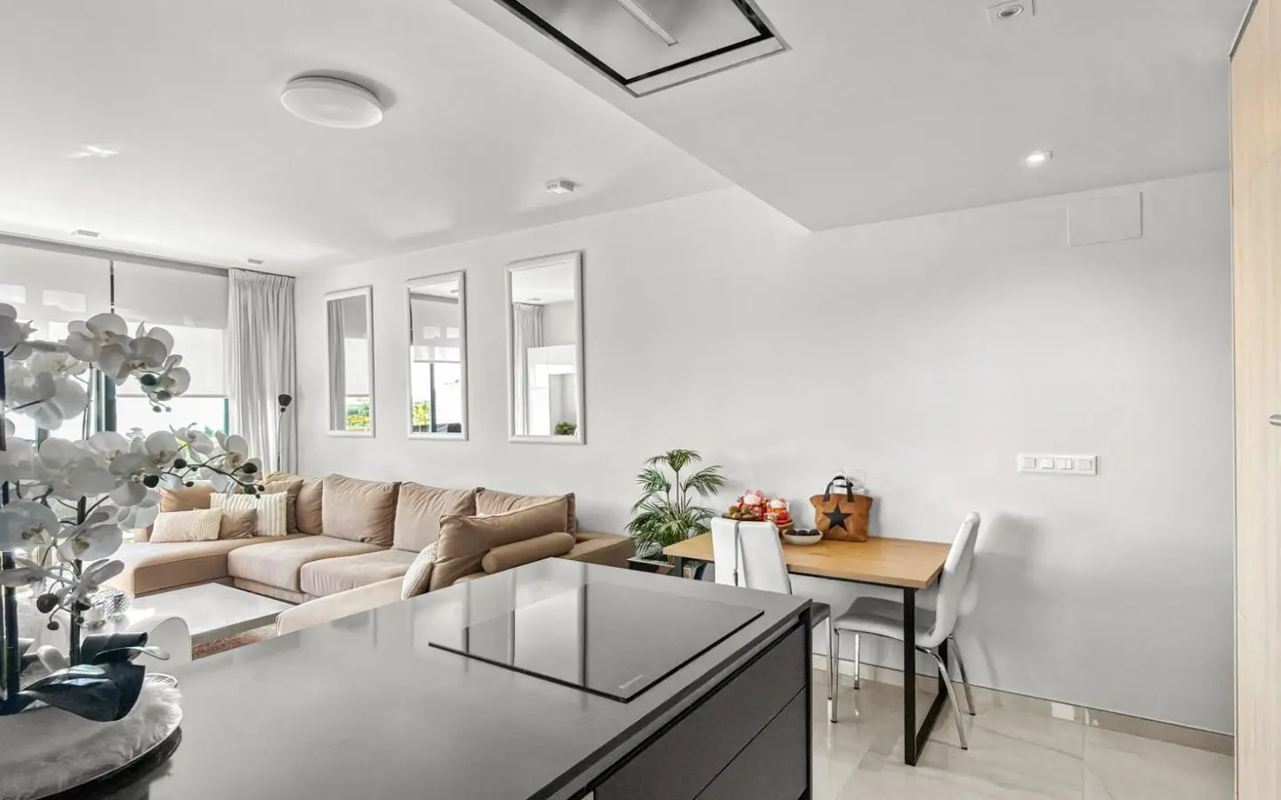 3-bedroom Apartment In Orihuela Costa, Spain (109 M²)