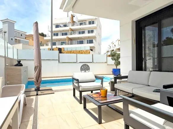 3-bedroom Villa In Orihuela Costa, Spain (190 M²)