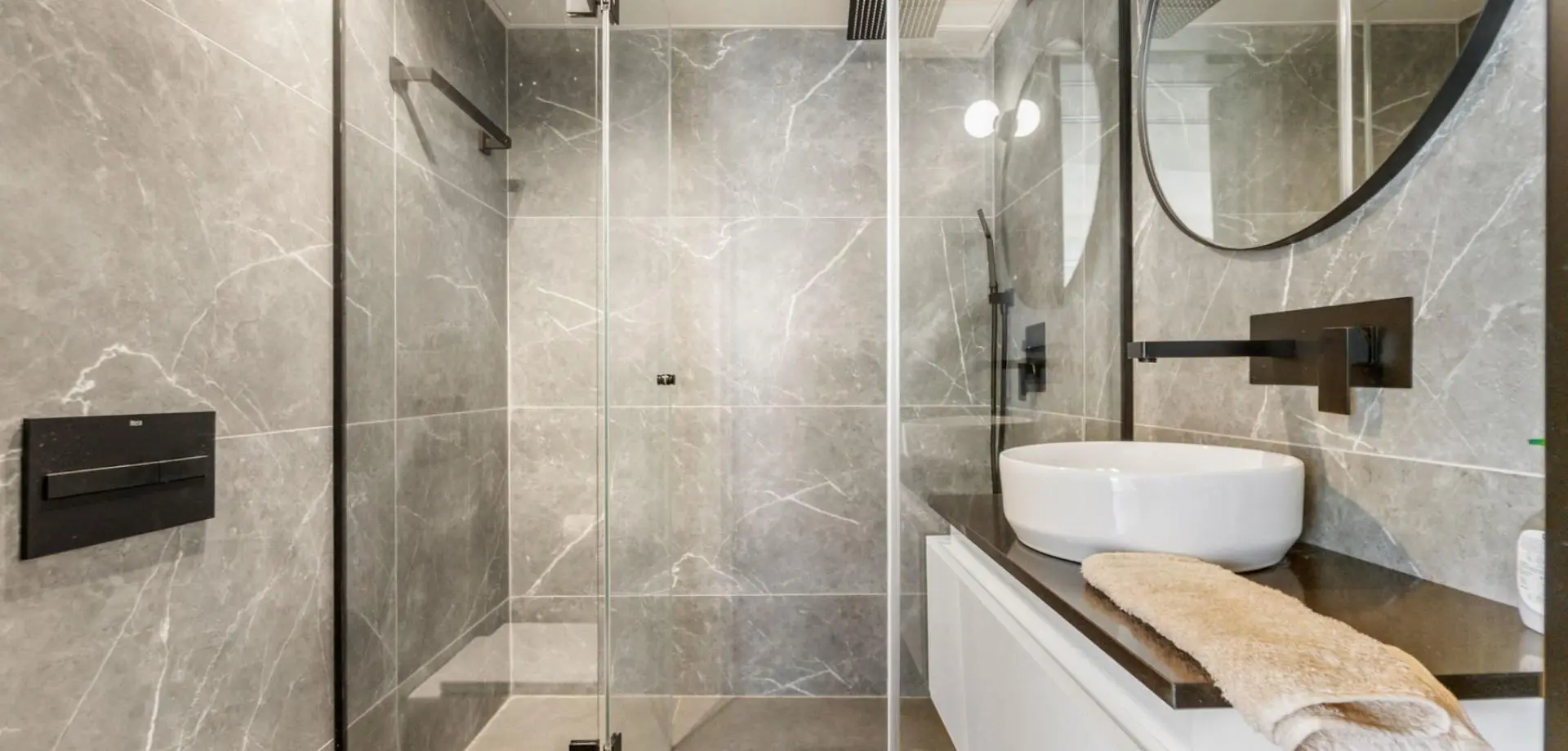 Apartment Of 160 M² In Torrevieja, Spain