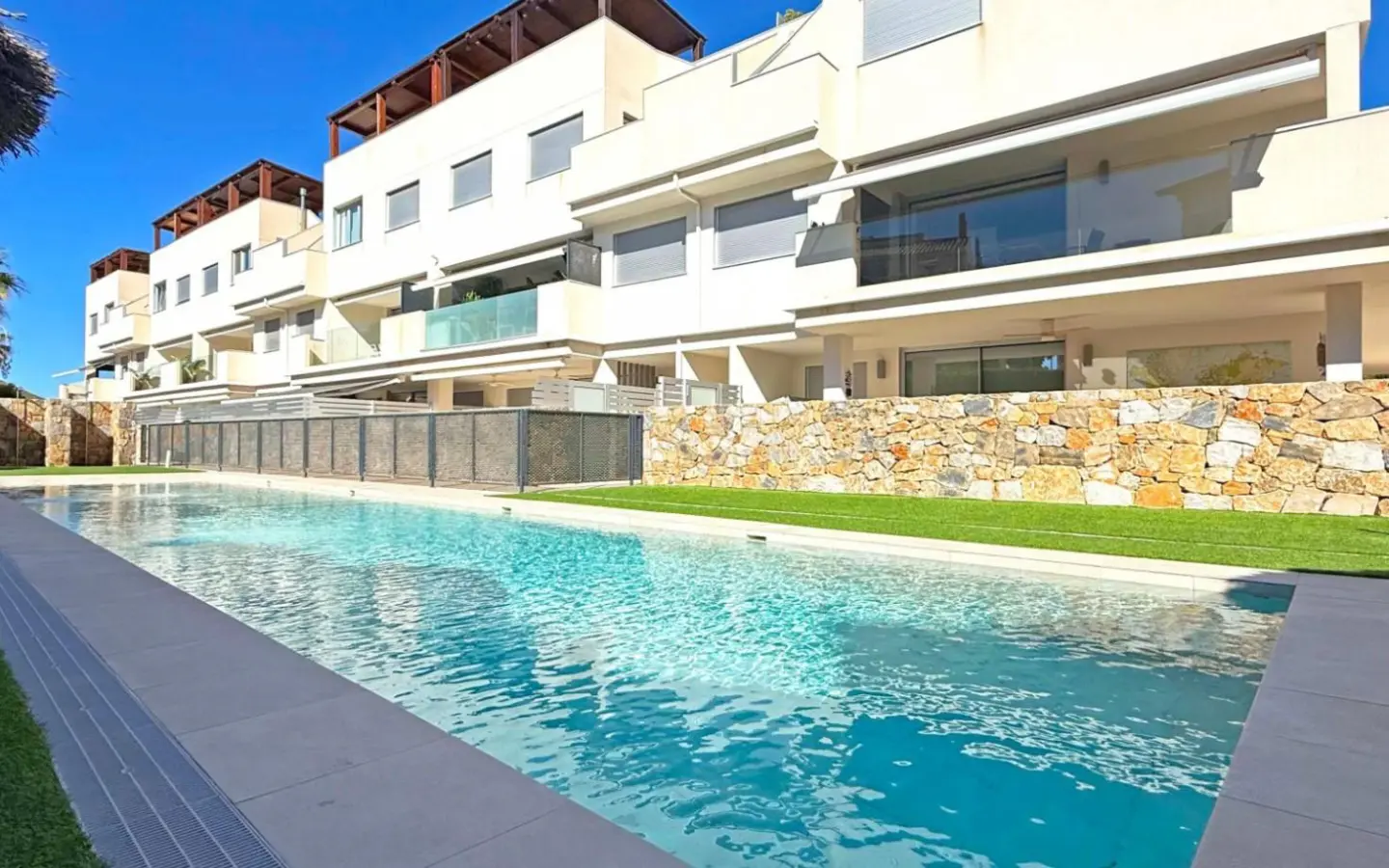 3-bedroom Apartment In Cabo De Palos, Spain (100 M²)