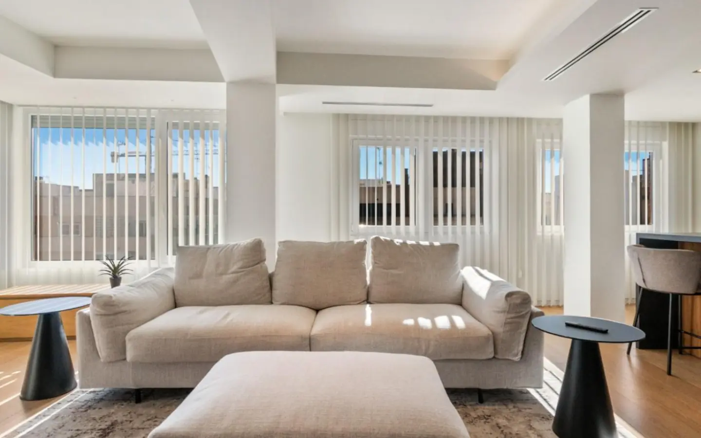 2-bedroom Apartment In Torrevieja, Spain (160 M²)