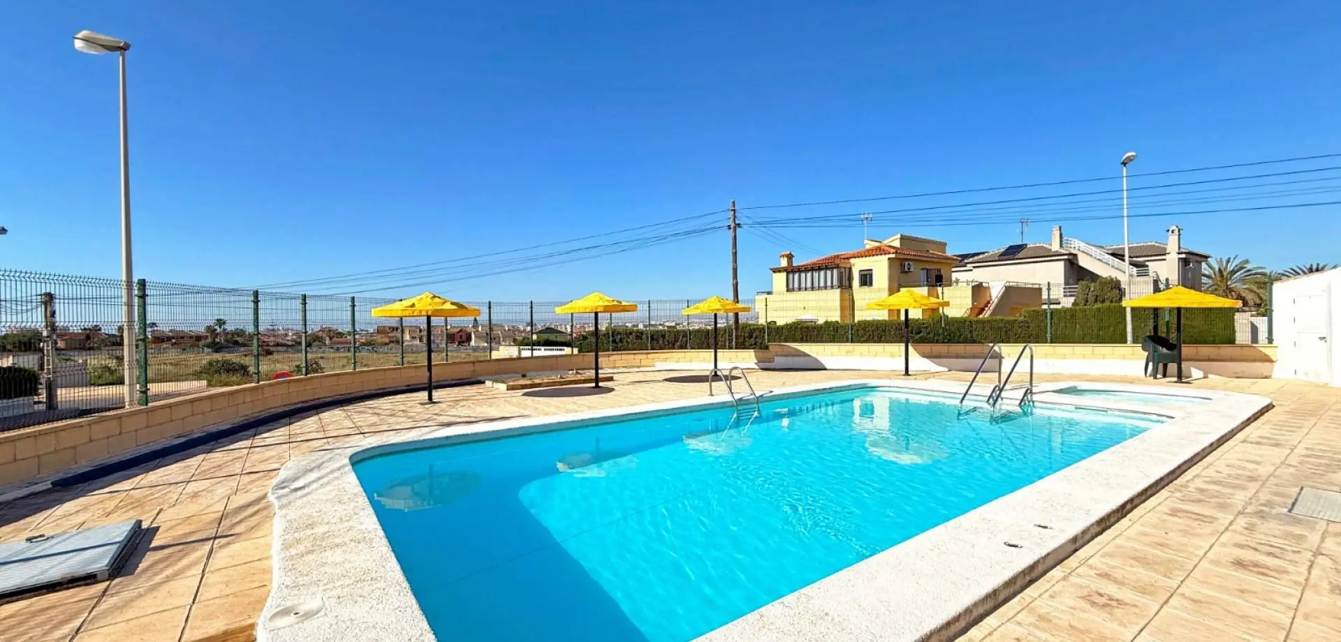 Bungalow 74 M² In Torrevieja, Spain – Mediter Real Estate