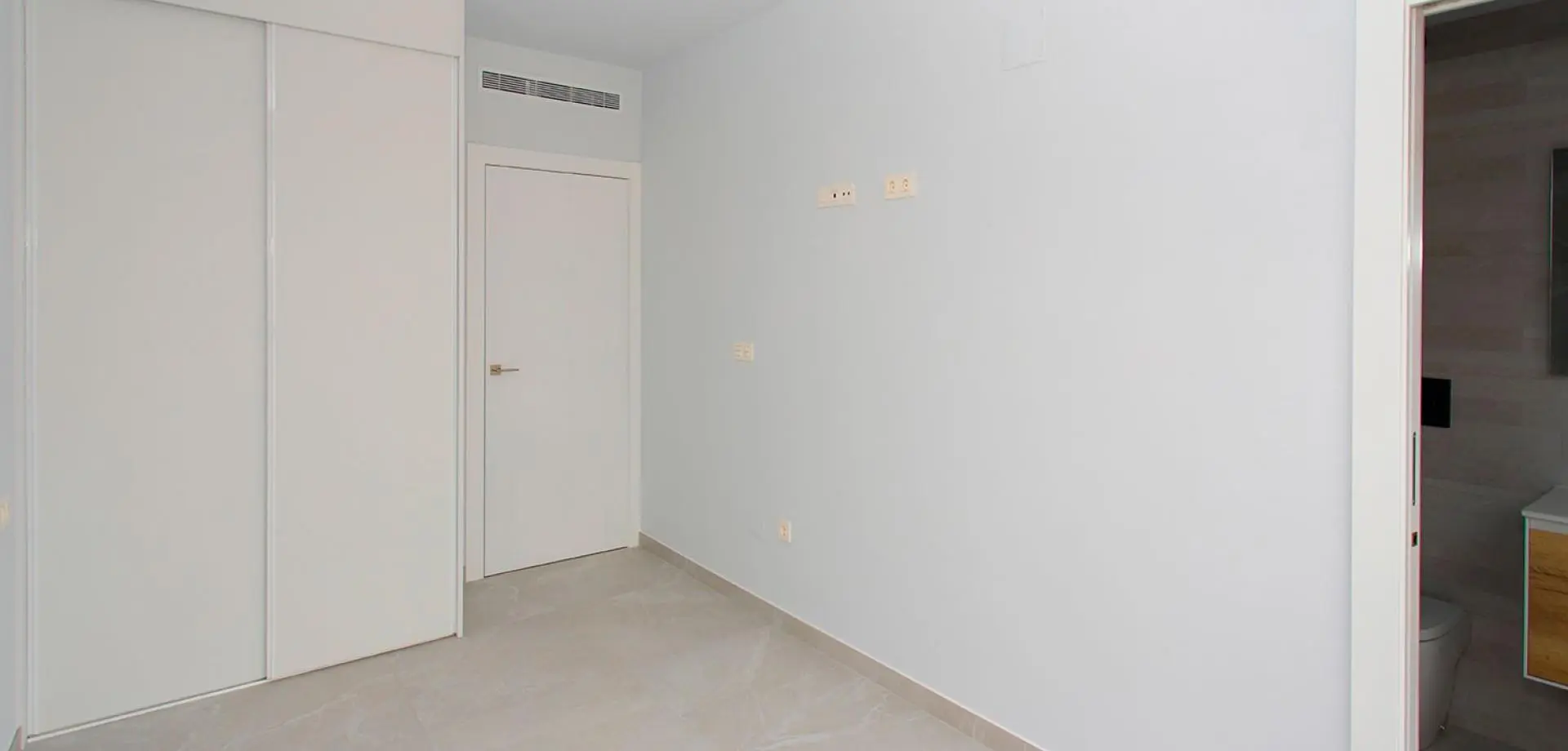 Apartment 88 M² In Torrevieja, Spain – Mediter Real Estate