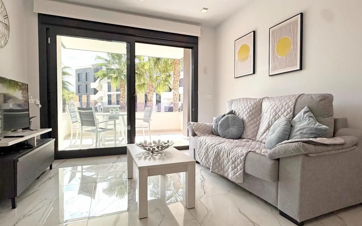2-bedroom Apartment In Orihuela Costa, Spain (72 M²)