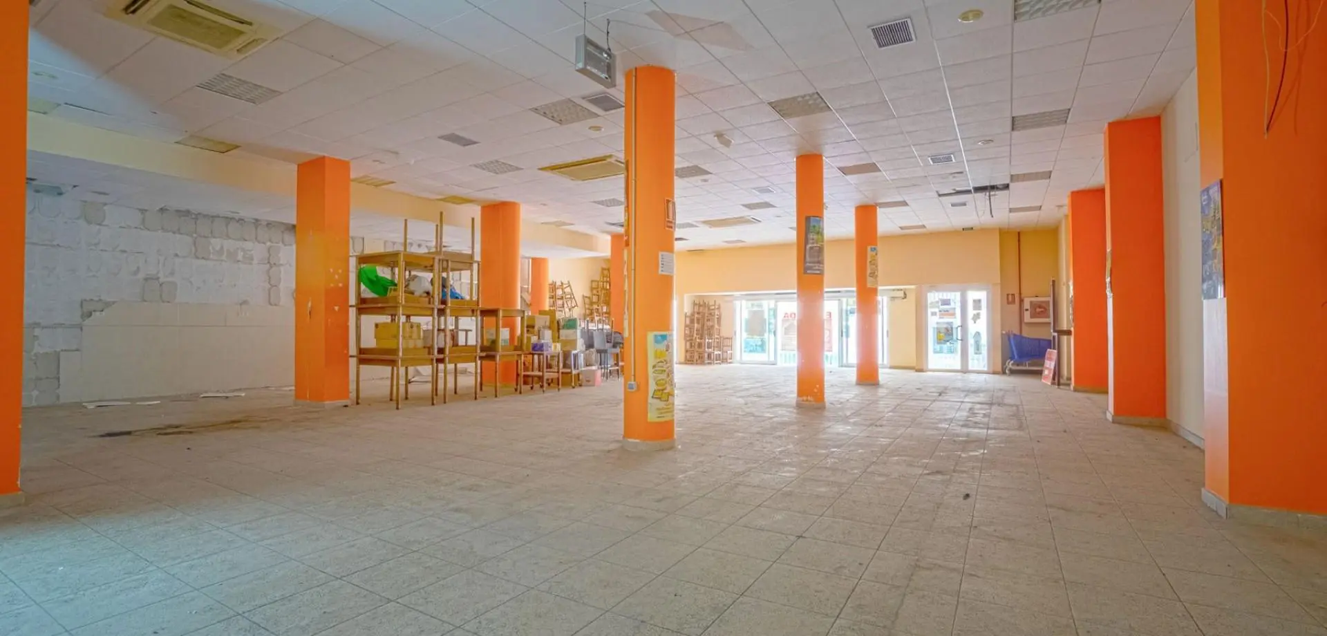 Commercial Unit 722 M² In Torrevieja, Spain – Mediter Real Estate