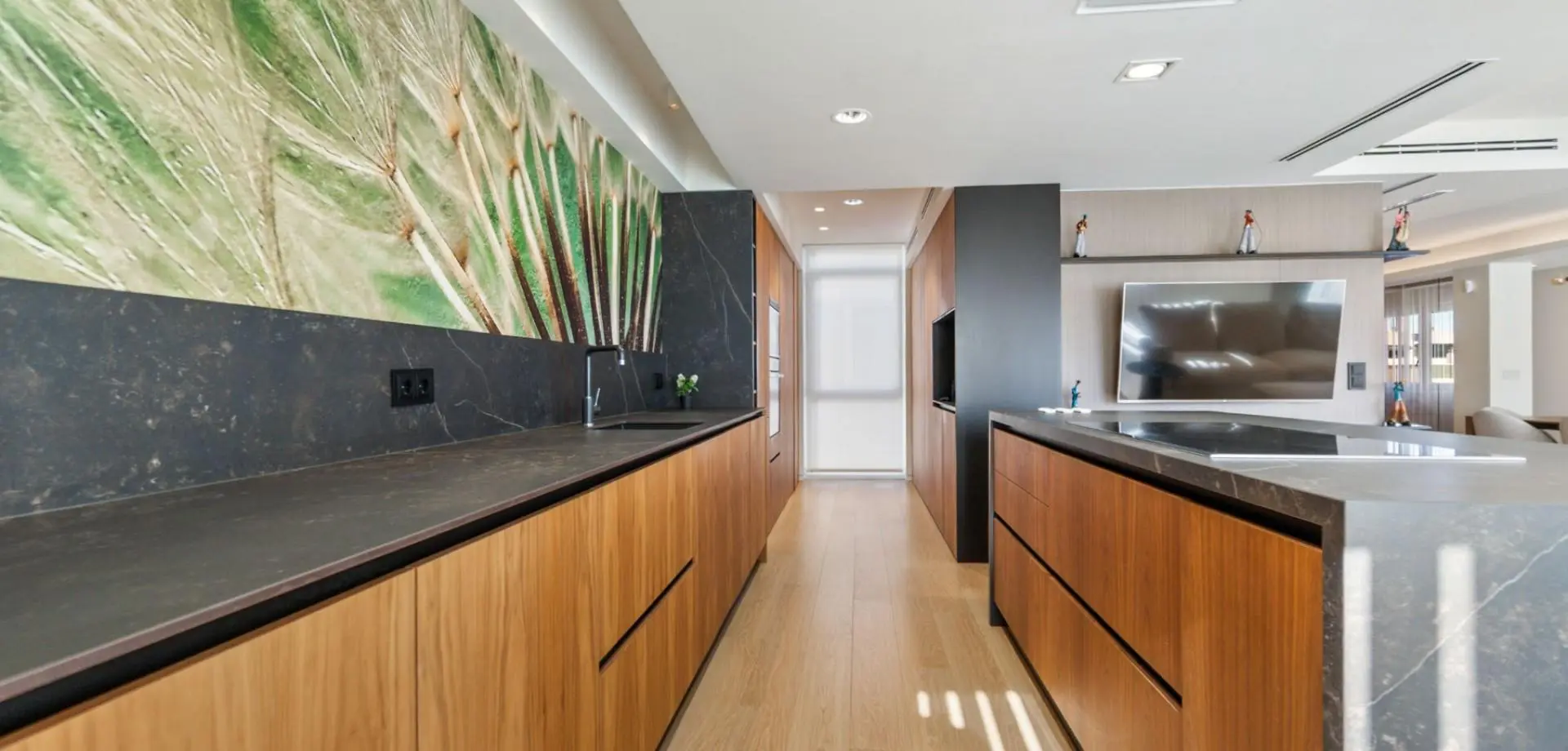 Apartment Of 160 M² In Torrevieja, Spain