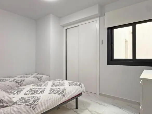 2-bedroom Apartment In Orihuela Costa, Spain (72 M²)