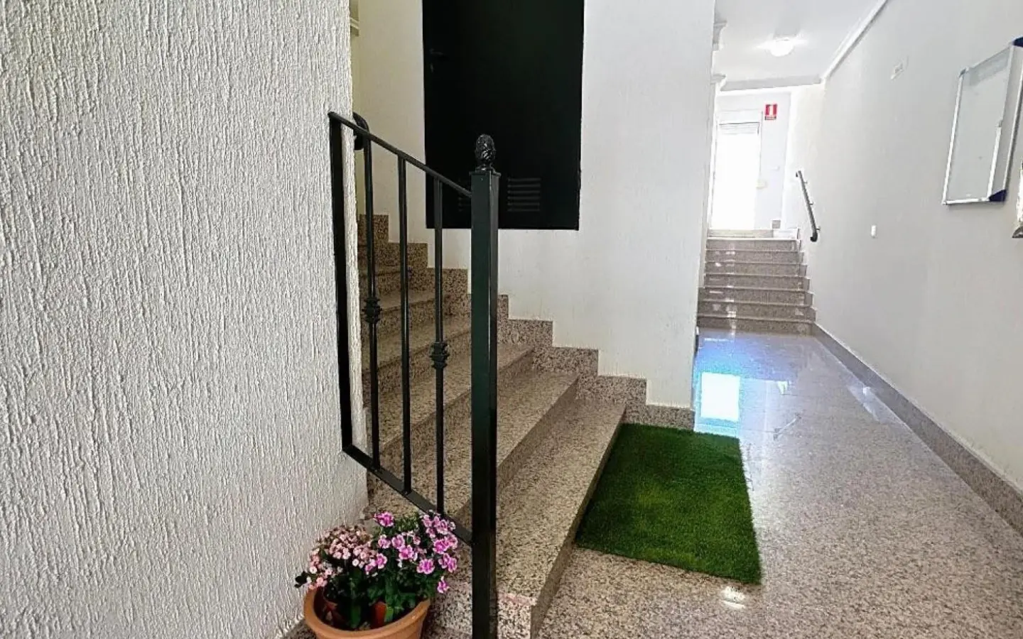 Apartment 99 M² In San Pedro Del Pinatar, Spain – Mediter Real Estate