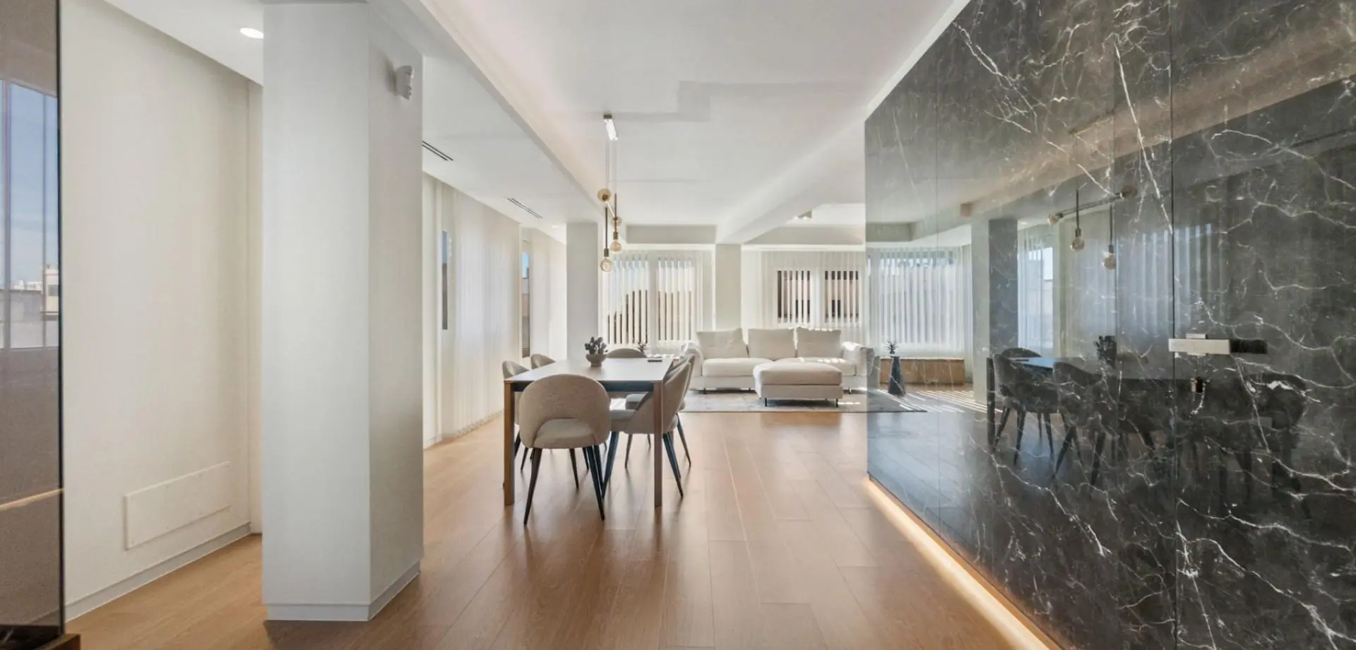 Apartment Of 160 M² In Torrevieja, Spain