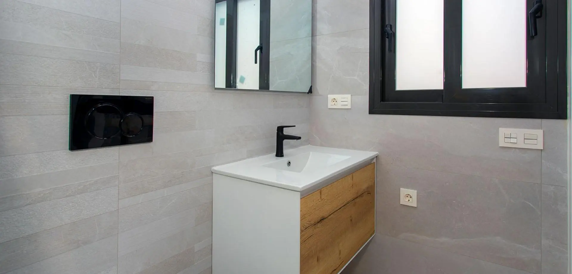 Apartment 88 M² In Torrevieja, Spain – Mediter Real Estate