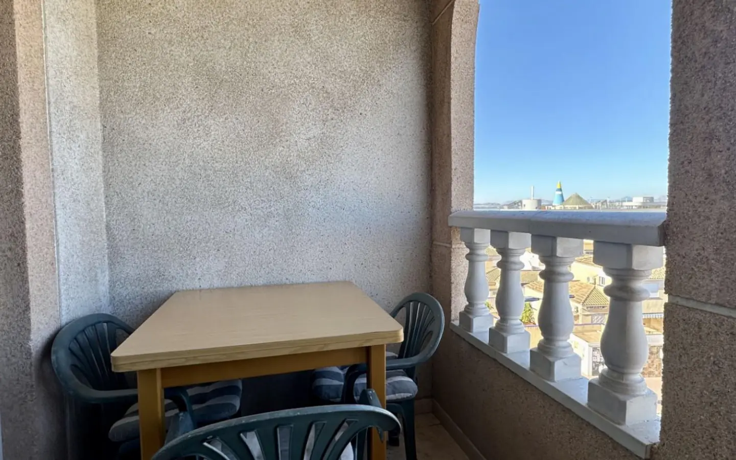 2-bedroom Apartment In Torrevieja, Spain (65 M²)
