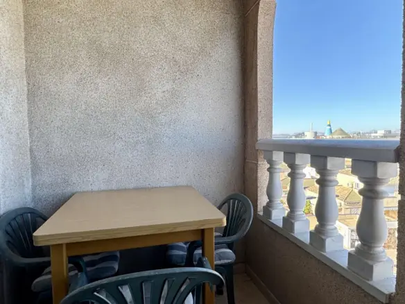 2-bedroom Apartment In Torrevieja, Spain (65 M²)